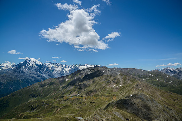 Blick vom Piz Chavalatsch zum Ortler - mit 3905 der höchste Berg des Tirol
