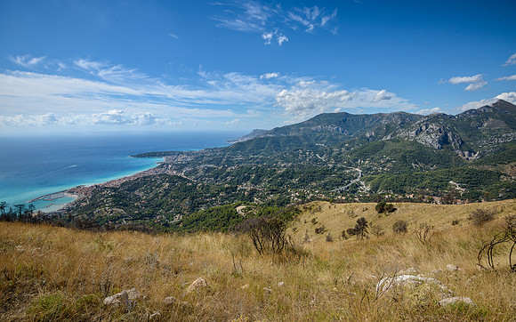 Blick vom Plan du Lion zur Côte d'Azur hinunter
