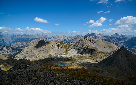 In der Bildmitte der Grand Lac de l'Oule