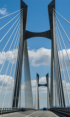 Moderne Hängebrücke
