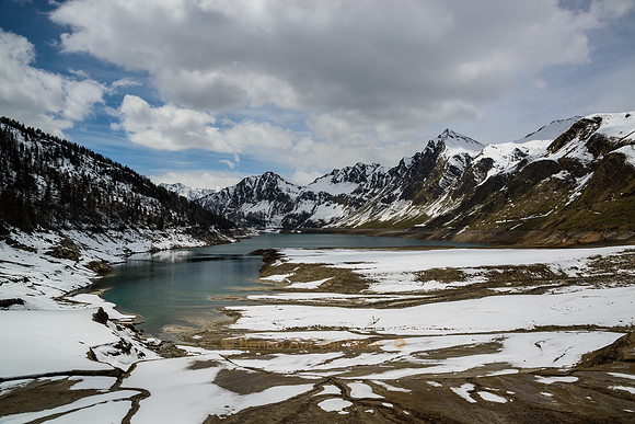 Lago Ritom mit Pizzo Stabiello, Pizzo Tom und Camoghé