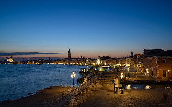 Nachtstimmung in der Bucht von Venedig