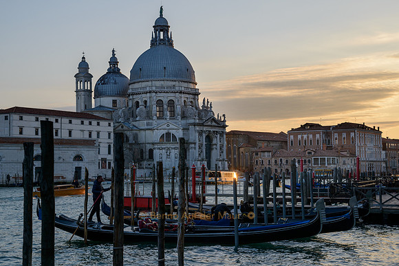 Basilica di Santa Maria della Salute im Abendlicht